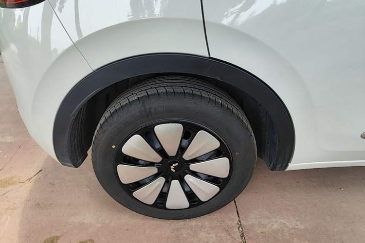 Used Wuling Bingo 2025 333 km Enjoyment Version Right Rear Wheel Hub