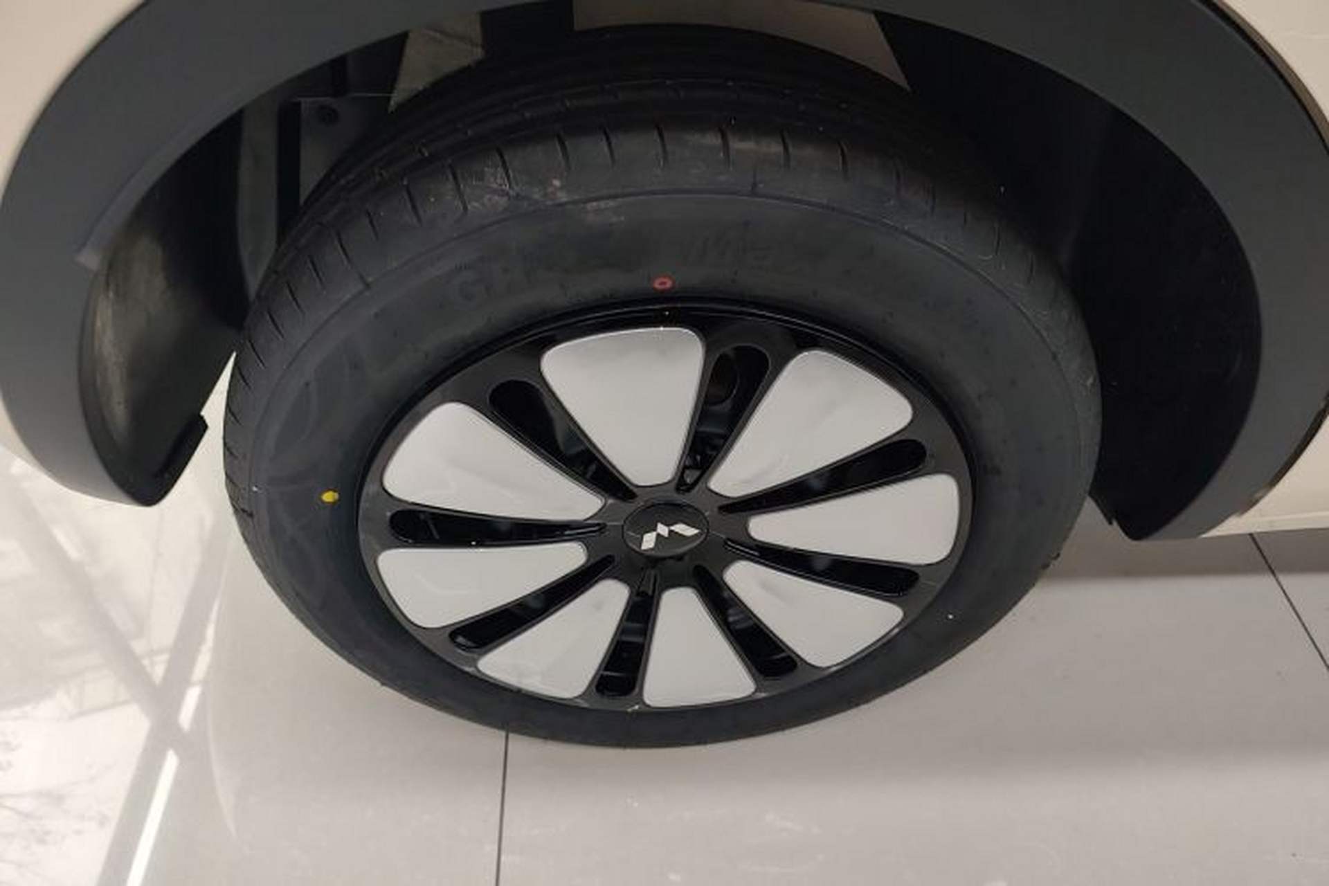 Used Wuling Bingo 2025 333 km Enjoyment Version Right Rear Wheel Hub