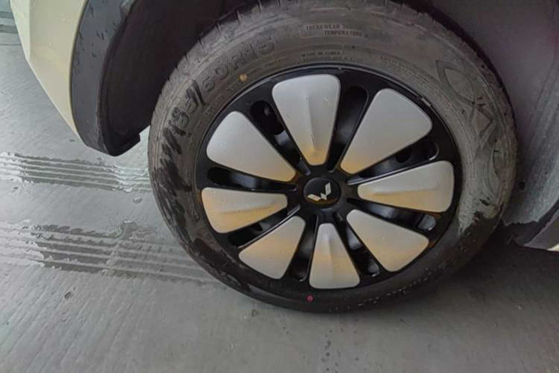 Used Wuling Bingo 2025 410 km Lingxi Deluxe Edition Right Rear Wheel Hub