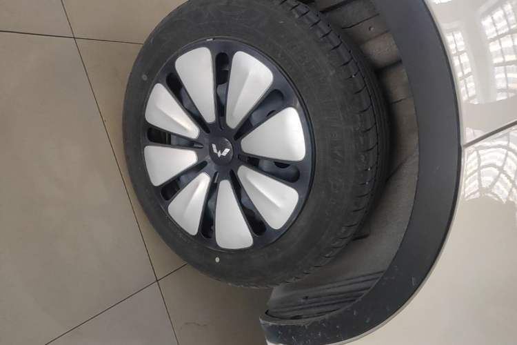 Used Wuling Bingo 2025 333 km Enjoyment Version Right Rear Wheel Hub