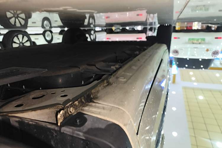 Used Wuling Bingo 2025 333 km Lingxi Connected Version Right Side Sill