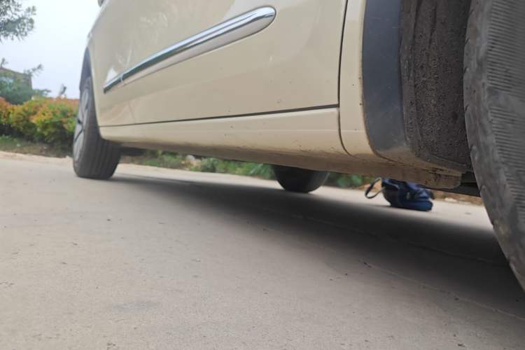 Used Wuling Bingo 2025 333 km Lingxi Deluxe Edition Right Side Sill