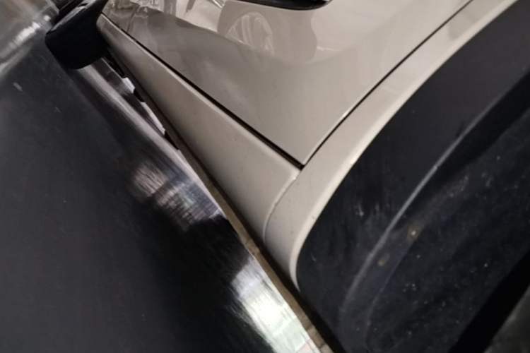 Used Wuling Bingo 2025 333 km Lingxi Deluxe Edition Right Side Sill