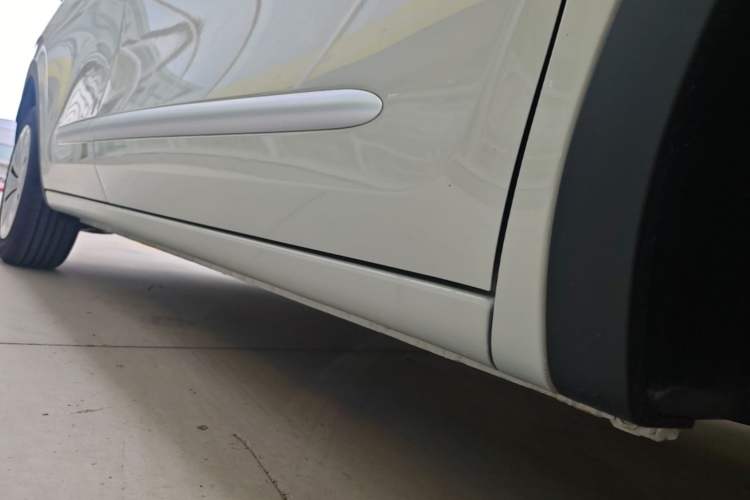 Used Wuling Bingo 2025 203km Light Edition Right Side Sill