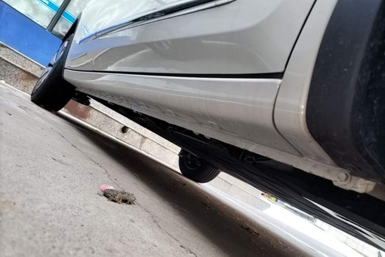 Used Wuling Bingo 2025 333 km Enjoyment Version Right Side Sill