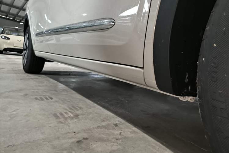 Used Wuling Bingo 2025 333 km Enjoyment Version Right Side Sill