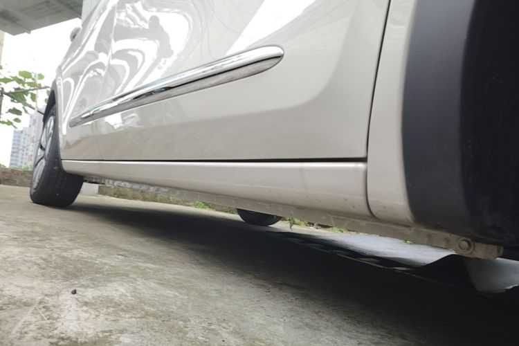 Used Wuling Bingo 2025 333 km Lingxi Connected Version Right Side Sill