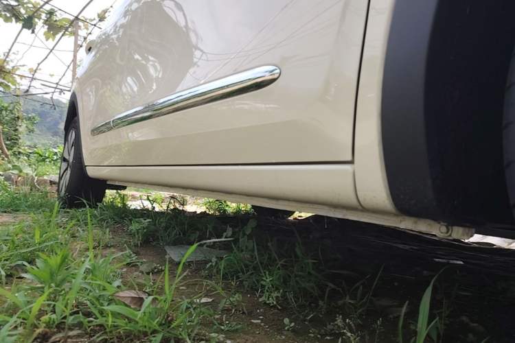 Used Wuling Bingo 2025 333 km Lingxi Connected Version Right Side Sill