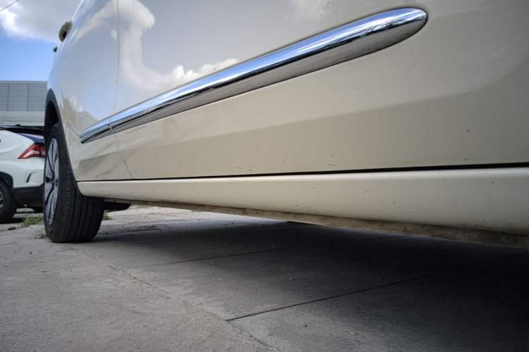 Used Wuling Bingo 2025 410 km Lingxi Deluxe Edition Right Side Sill
