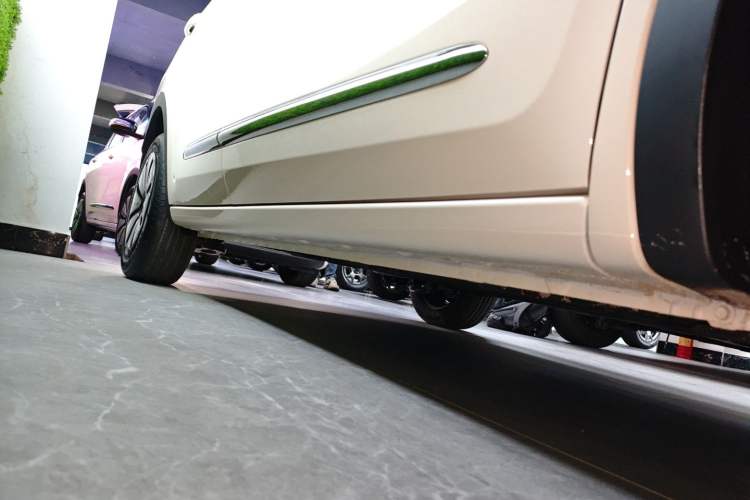 Used Wuling Bingo 2025 333 km Enjoyment Version Right Side Sill
