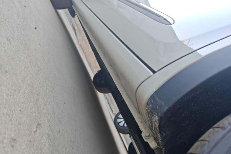 Used Wuling Bingo 2025 333 km Enjoyment Version Right Side Sill