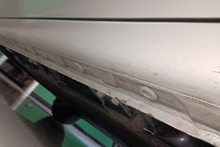 Used Wuling Bingo 2025 333 km Lingxi Connected Version Right Side Sill