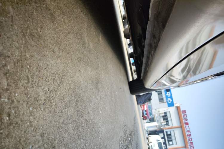 Used Wuling Bingo 2025 333 km Lingxi Connected Version Right Side Sill