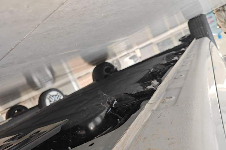 Used Wuling Bingo 2025 333 km Enjoyment Version Right Side Sill