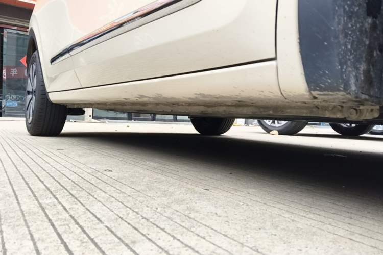 Used Wuling Bingo 2025 333 km Enjoyment Version Right Side Sill