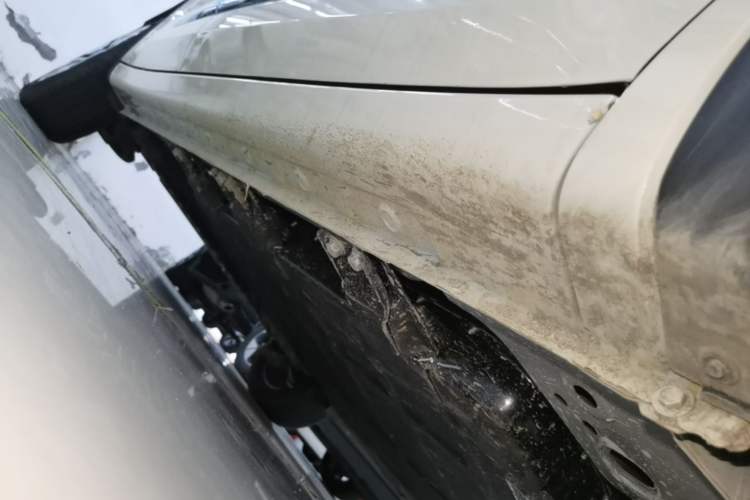 Used Wuling Bingo 2025 333 km Enjoyment Version Right Side Sill