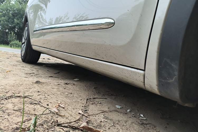 Used Wuling Bingo 2025 333 km Enjoyment Version Right Side Sill