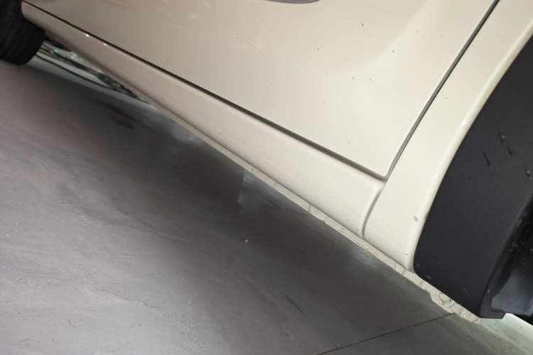 Used Wuling Bingo 2025 333 km Enjoyment Version Right Side Sill