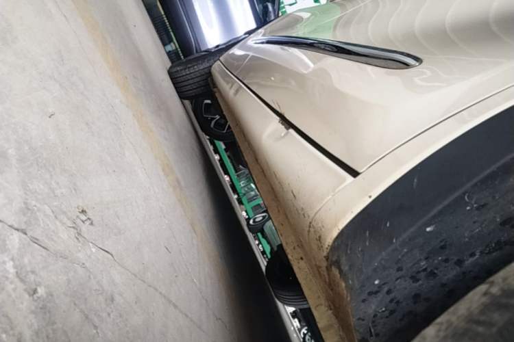 Used Wuling Bingo 2025 333 km Lingxi Connected Version Right Side Sill