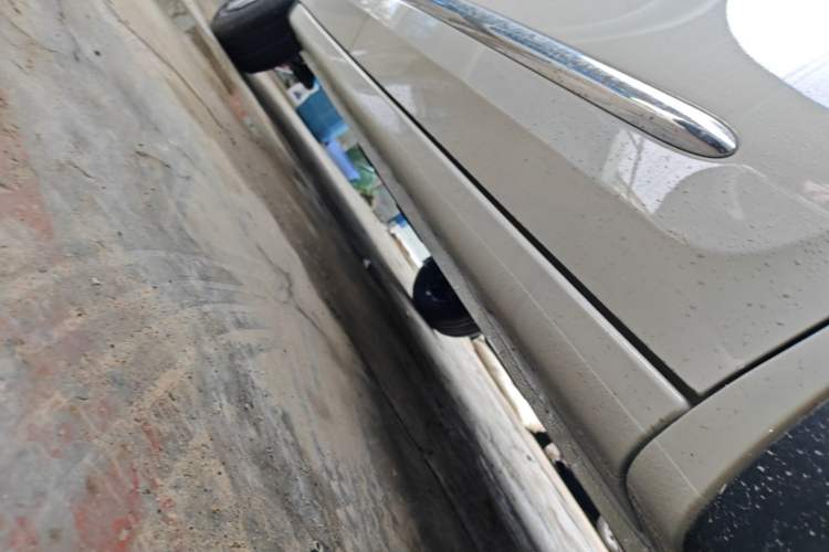 Used Wuling Bingo 2025 333 km Enjoyment Version Right Side Sill