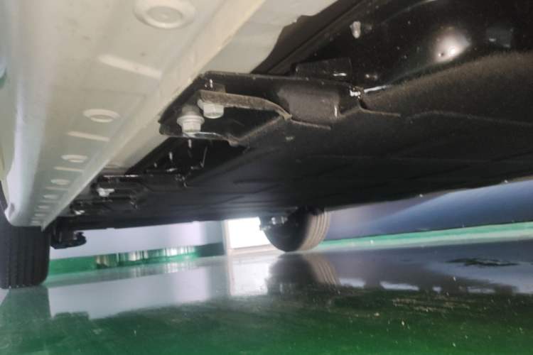 Used Wuling Bingo 2025 333 km Enjoyment Version Right Side Sill