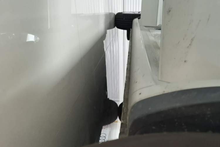 Used Wuling Bingo 2025 203km Light Edition Right Side Sill