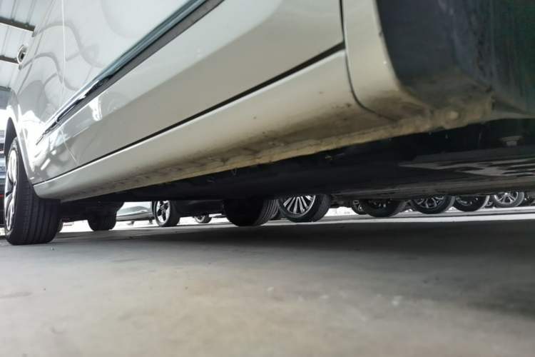 Used Wuling Bingo 2025 333 km Lingxi Connected Version Right Side Sill
