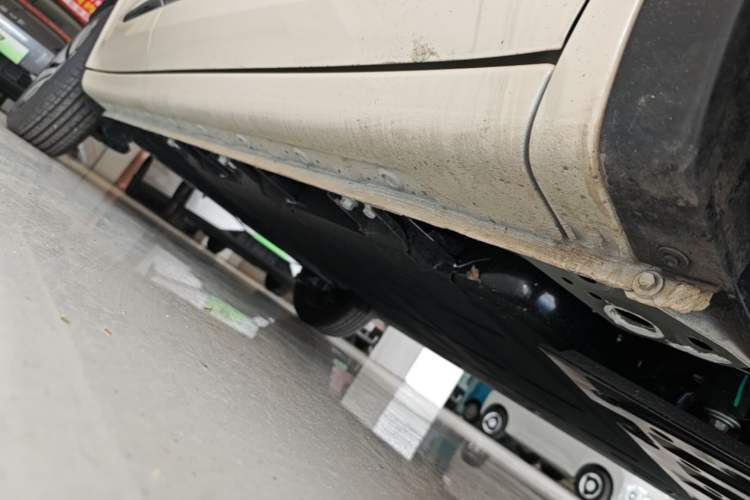 Used Wuling Bingo 2025 333 km Enjoyment Version Right Side Sill