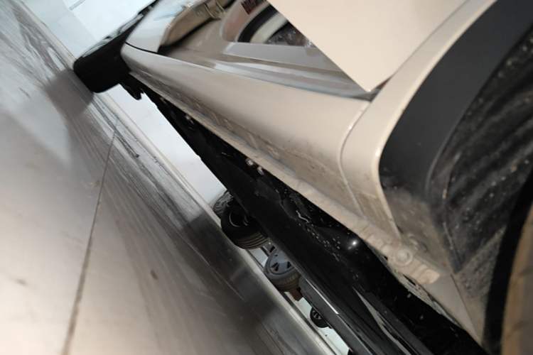 Used Wuling Bingo 2025 333 km Enjoyment Version Right Side Sill