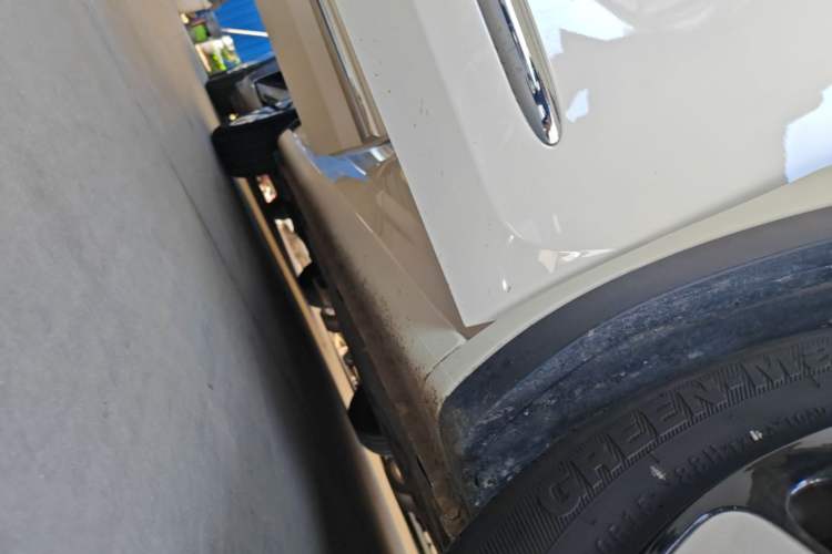 Used Wuling Bingo 2025 333 km Lingxi Connected Version Right Side Sill