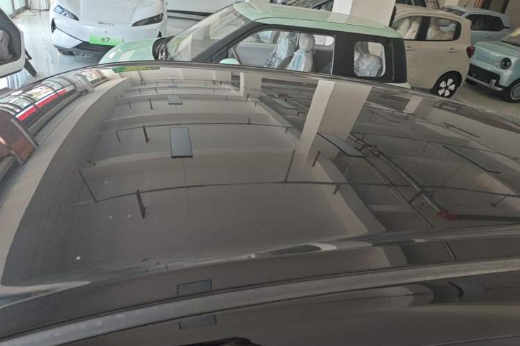 Used Wuling Bingo 2025 333 km Enjoyment Version Roof