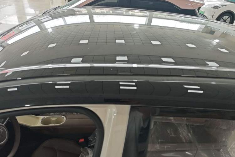 Used Wuling Bingo 2025 333 km Enjoyment Version Roof