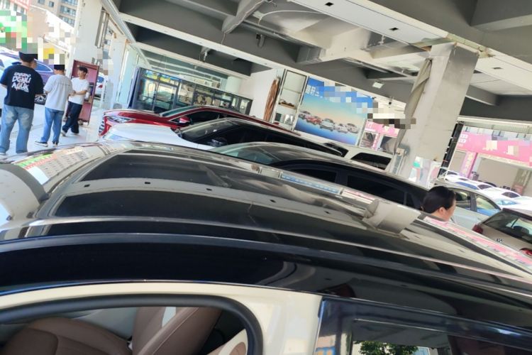 Used Wuling Bingo 2025 333 km Enjoyment Version Roof
