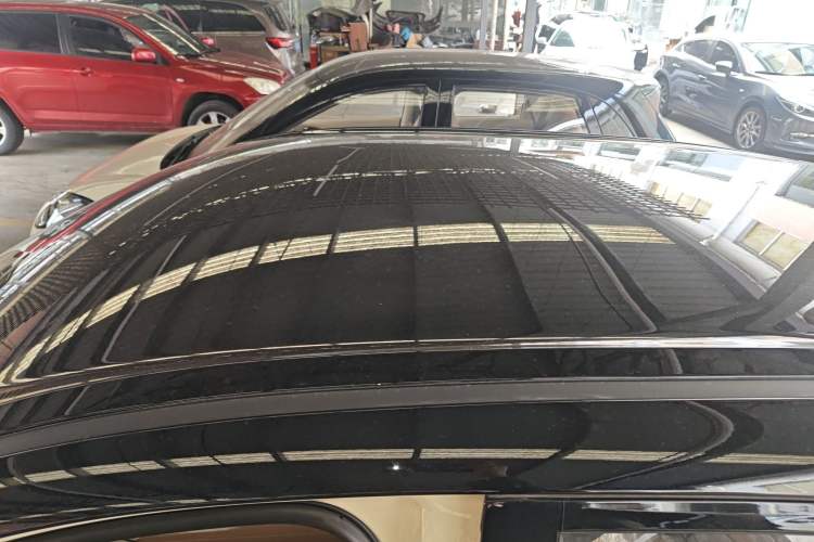 Used Wuling Bingo 2025 333 km Enjoyment Version Roof