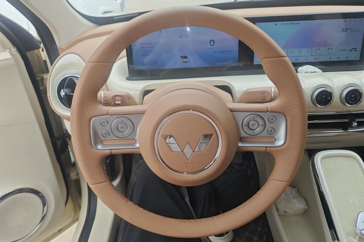 Used Wuling Bingo 2025 333 km Lingxi Deluxe Edition Steering Wheel