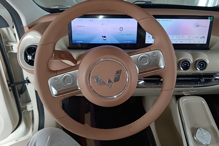 Used Wuling Bingo 2025 333 km Lingxi Deluxe Edition Steering Wheel