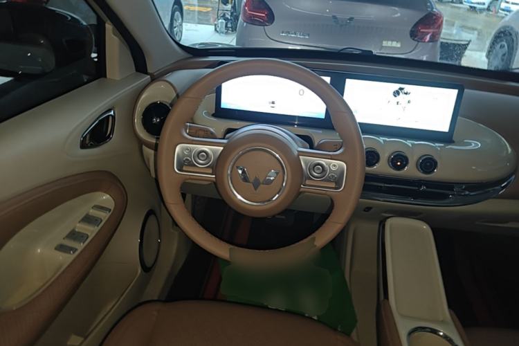 Used Wuling Bingo 2025 410 km Lingxi Deluxe Edition Steering Wheel