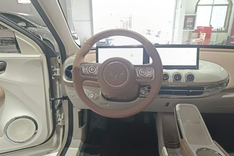 Used Wuling Bingo 2025 333 km Lingxi Deluxe Edition Steering Wheel