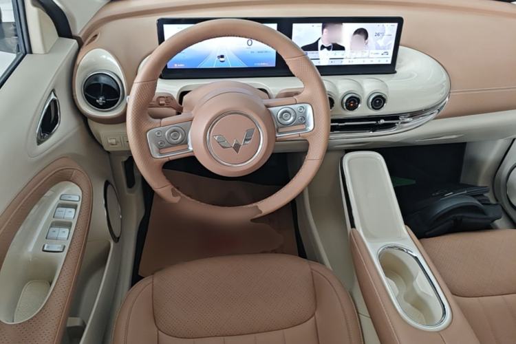 Used Wuling Bingo 2025 410 km Lingxi Deluxe Edition Steering Wheel