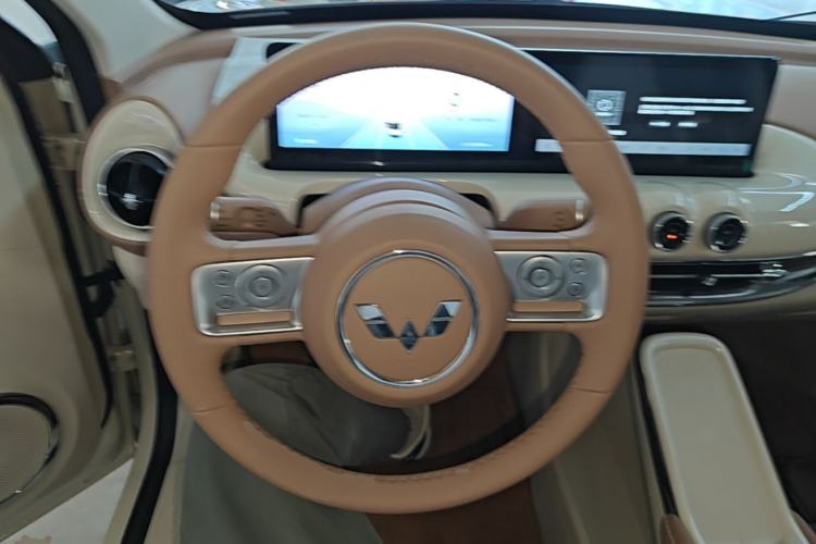 Used Wuling Bingo 2025 410 km Lingxi Deluxe Edition Steering Wheel