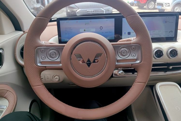 Used Wuling Bingo 2025 333 km Lingxi Deluxe Edition Steering Wheel