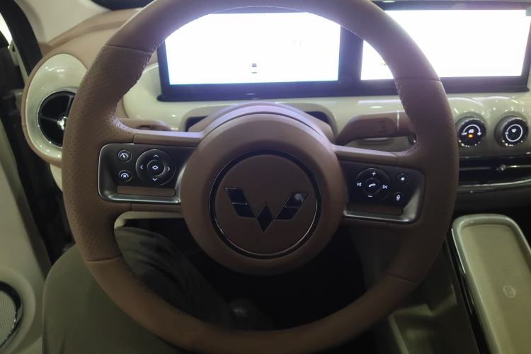 Used Wuling Bingo 2025 410 km Lingxi Deluxe Edition Steering Wheel
