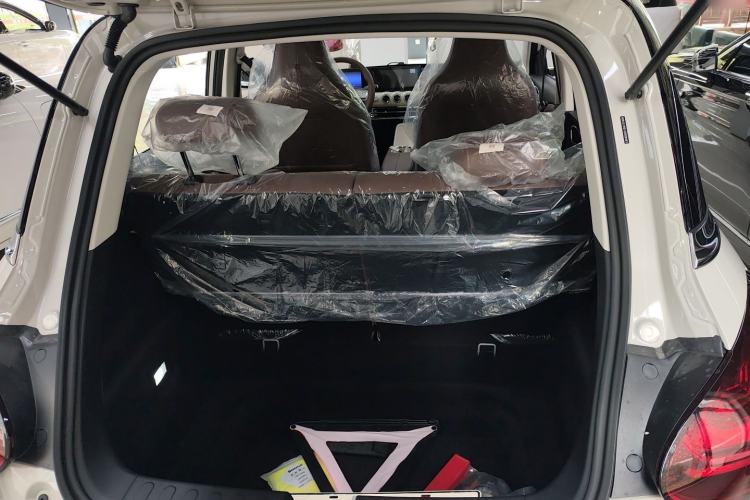 Used Wuling Bingo 2025 333 km Enjoyment Version Trunk