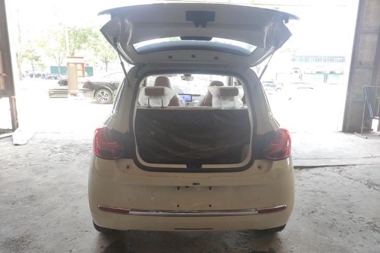 Used Wuling Bingo 2025 333 km Enjoyment Version Trunk