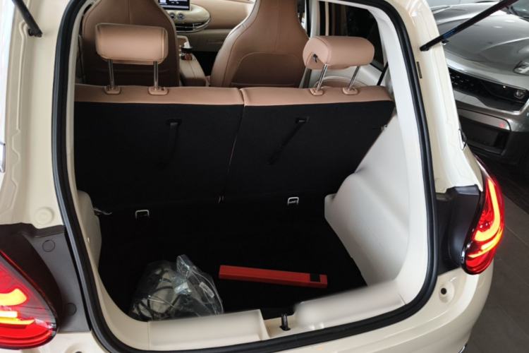 Used Wuling Bingo 2025 333 km Lingxi Connected Version Trunk
