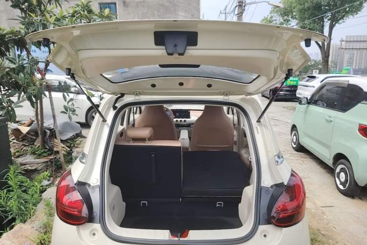 Used Wuling Bingo 2025 333 km Lingxi Connected Version Trunk
