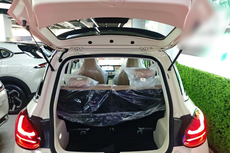 Used Wuling Bingo 2025 333 km Enjoyment Version Trunk