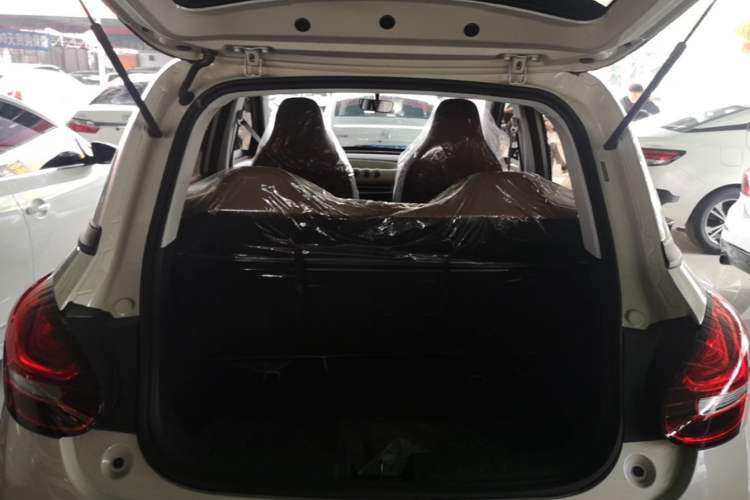 Used Wuling Bingo 2025 203km Light Edition Trunk