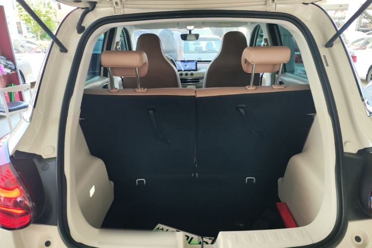 Used Wuling Bingo 2025 333 km Enjoyment Version Trunk