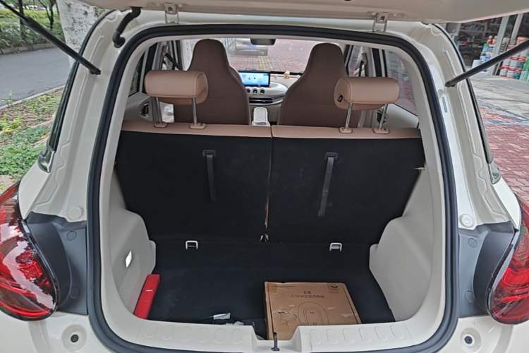 Used Wuling Bingo 2025 333 km Enjoyment Version Trunk